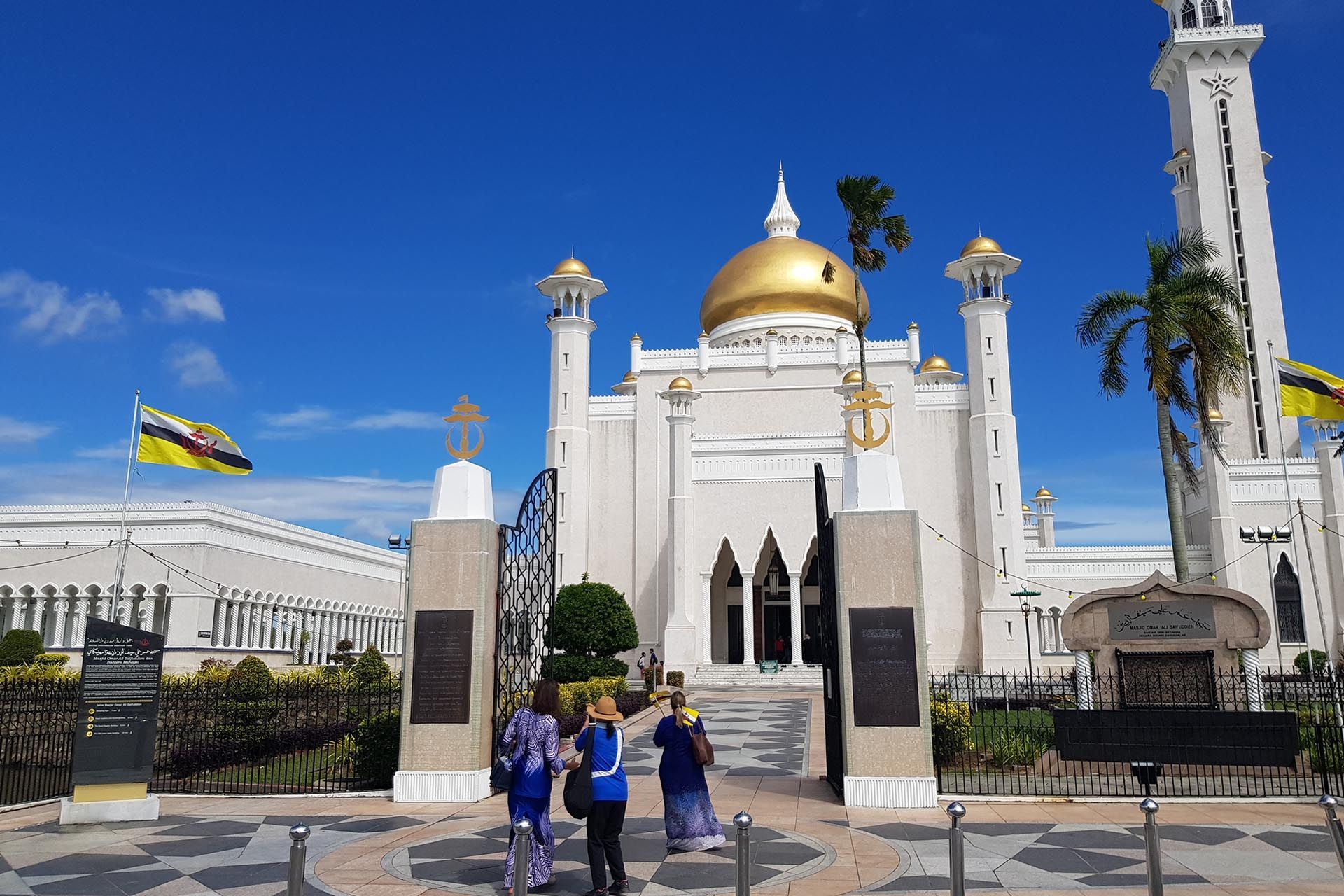 ブルネイで乗り継ぐなら 12時間のブルネイで出来ること Brunei Tourism